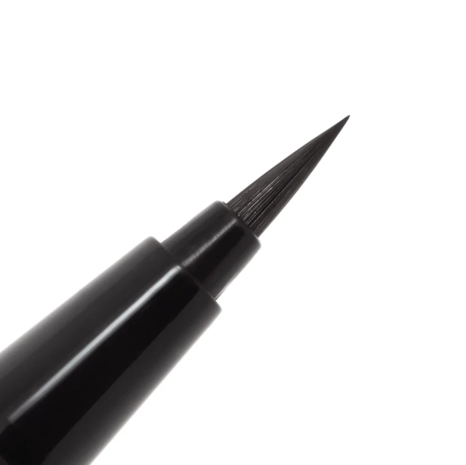 خط چشم ماژیکی ضداب هاواستین آلمان