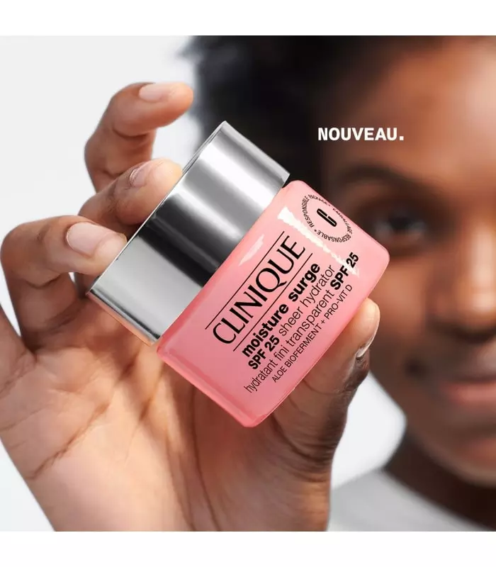 آبرسان مویسچر سرج کلینیک spf۲۵ با تکنولوژی فرم دهی به چهره + پرو ویتامین