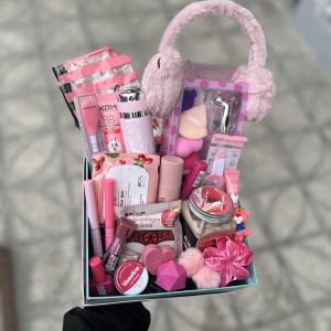 پک ولنتاین لاکچری صورتی  23 تکه