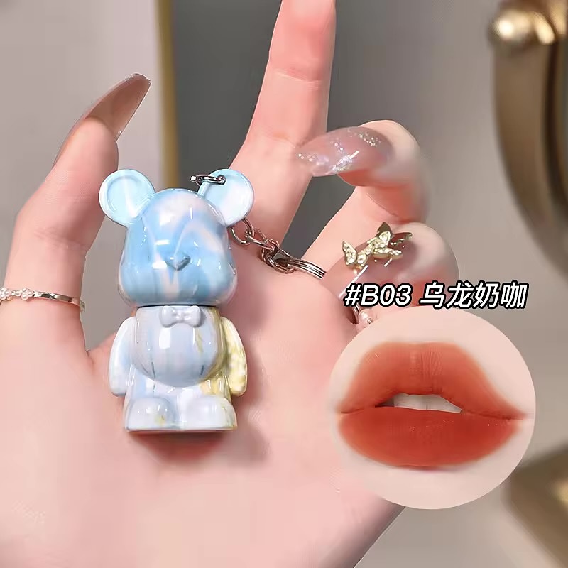 رژ مخملی کره ای دسته کلیدی خرسی B03