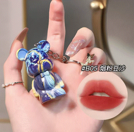 رژ مخملی کره ای دسته کلیدی خرسی B05